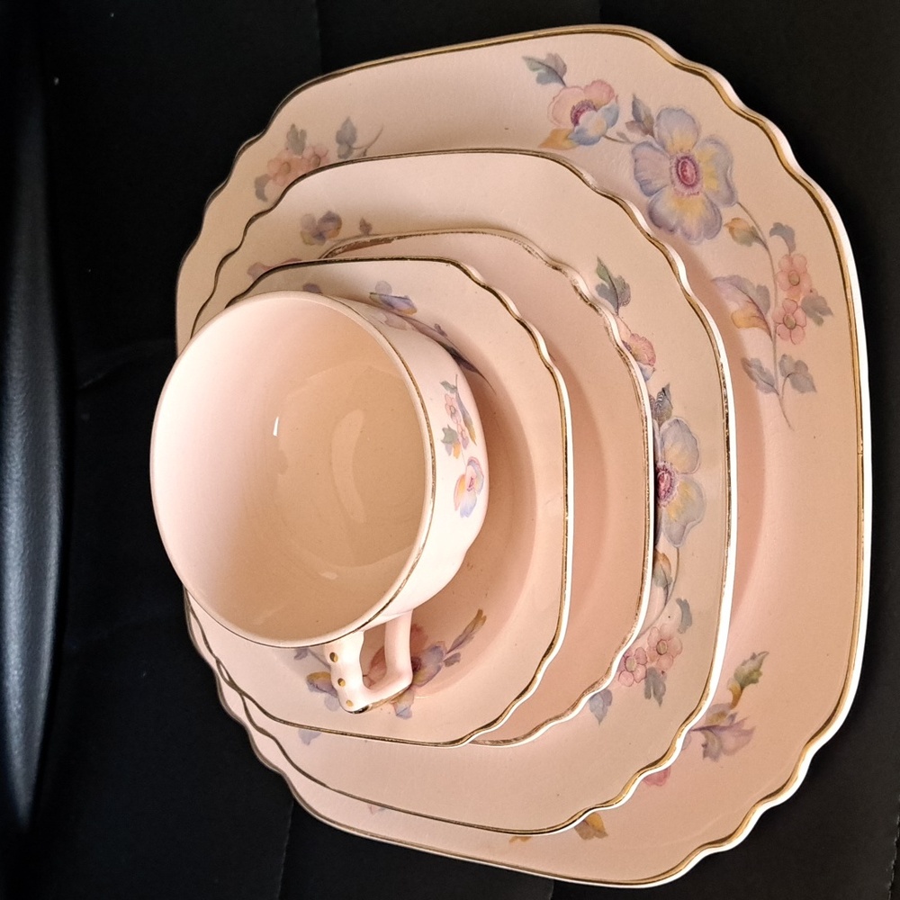 Vtg Rose China Set
